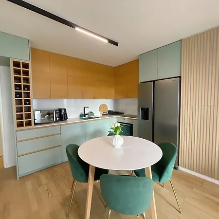 Ins - 2 Bedrooms - Metro Parking Prive Apartamento